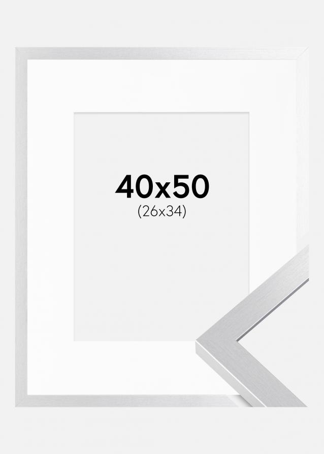 Moldura Selection Prateado 40x50 cm - Passe-partout Branco 27x35 cm