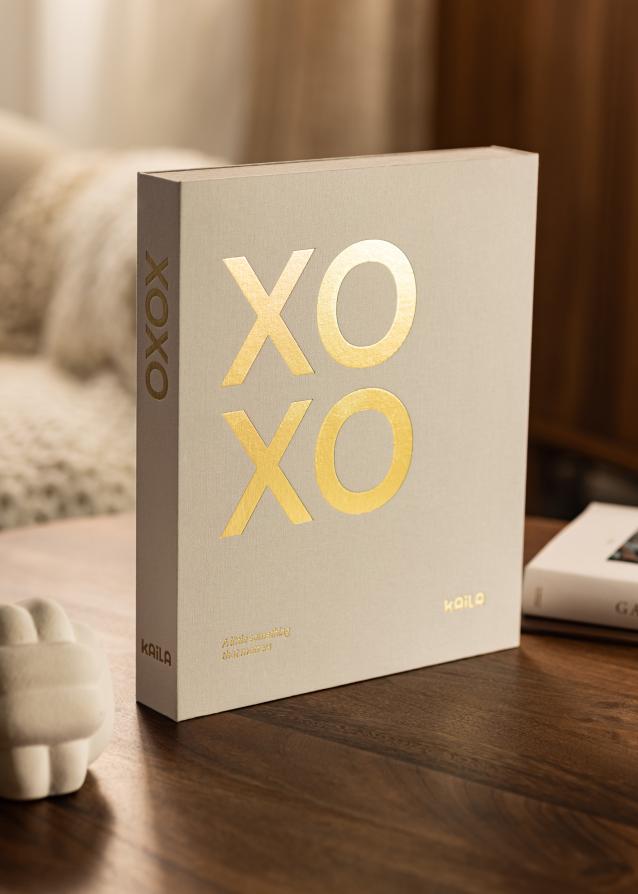 KAILA XOXO Creme - Coffee Table Photo Álbum (60 Páginas pretas / 30 folhas)