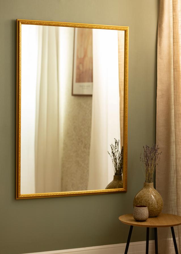 Espelho Nostalgia Dourado 75x105 cm