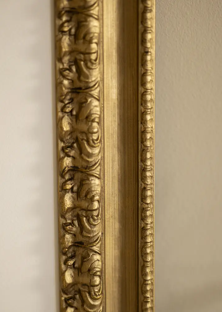 Moldura Drottningholm Dourado III - Tamanho personalizável