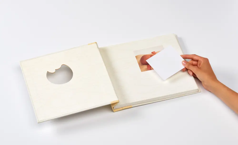 Álbum de bebé Bambini Maxi Creme - 28x25 cm (60 Páginas brancas / 30 folhas)