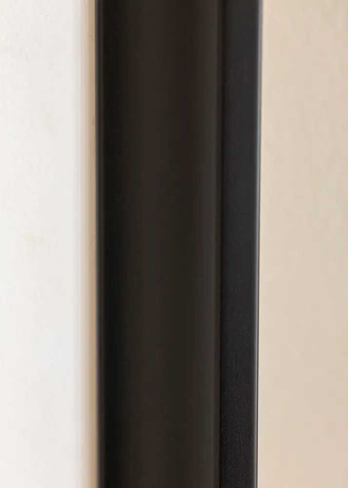 Moldura Öjaren Preto - Tamanho personalizável