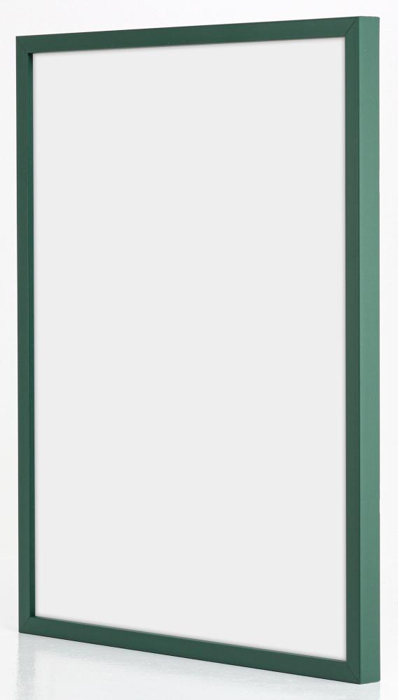 Moldura E-Line Verde 50x70 cm - Passe-partout Preto 42x59,4 cm (A2)